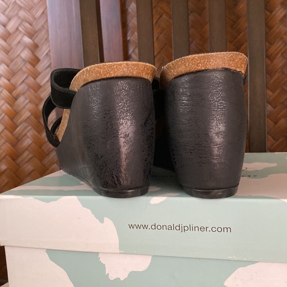 DONALD J. PLINER - “Boske” Leather/cork Wedge 12M NIB - Picture 5 of 10